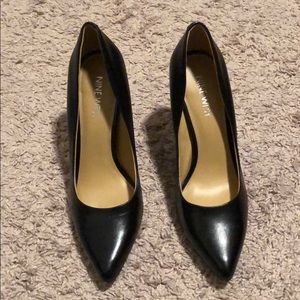 Blank Nine West 3.5inch heels size 5.5